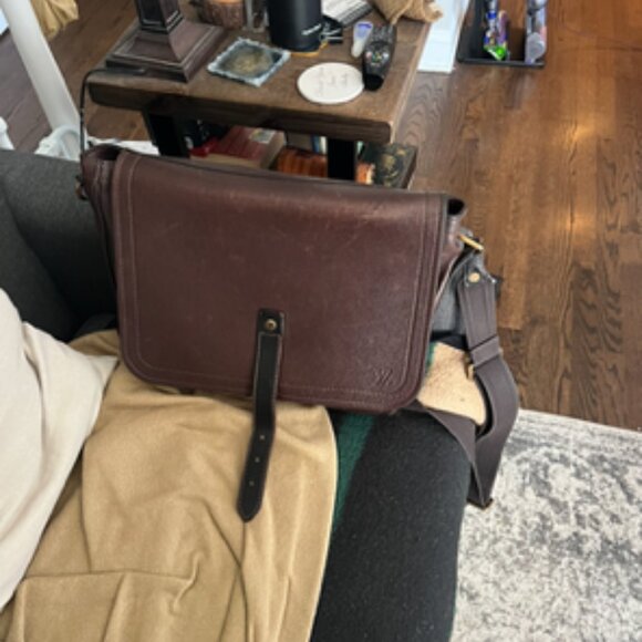 Louis Vuitton Omaha Bag - Picture 8 of 8